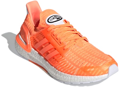 ウルトラブースト DNA CC_1 "スクリーミングオレンジ" FZ2544 Lookbook ウルトラブースト DNA CC_1 "スクリーミングオレンジ" FZ2544