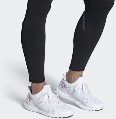 adidas UltraBoost DNA Clima 'Iridescent Pack - White' FZ2876 Sizing adidas UltraBoost DNA Clima 'Iridescent Pack - White' FZ2876
