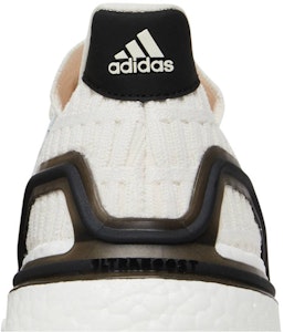 ウルトラブースト DNA Climacool チョークホワイト/カーボン GV8761 Sizing ウルトラブースト DNA Climacool チョークホワイト/カーボン GV8761