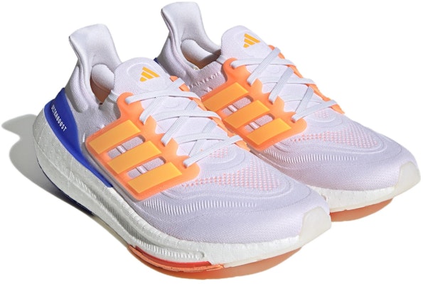 愛迪達 UltraBoost Light 'Solar Gold Blue' HQ6352 Lookbook 愛迪達 UltraBoost Light 'Solar Gold Blue' HQ6352