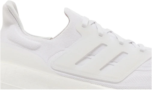 Lookbook 愛迪達 UltraBoost Light 'Triple White' GY9350