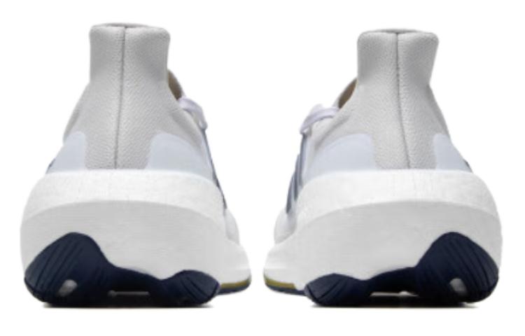 Lookbook ウルトラブースト ライト 白/紺 (Urutorabusuto Raito Shiro/Kon) ID3285