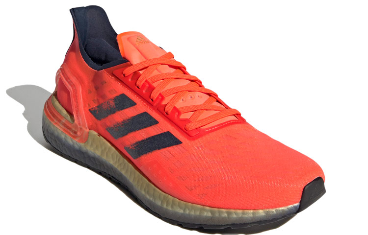 Lookbook adidas Ultraboost PB Chaussures ''Rouge Solaire Noir'' FW8861