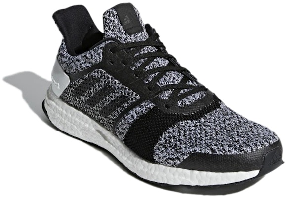 adidas Ultraboost ST Negro Blanco 'Black White' CM8273 Lookbook adidas Ultraboost ST Negro Blanco 'Black White' CM8273