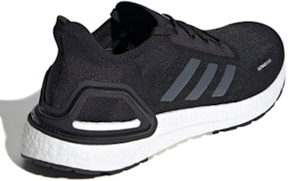 ウルトラブースト Summer.Rdy “ブラック” EG0748 Lookbook ウルトラブースト Summer.Rdy “ブラック” EG0748