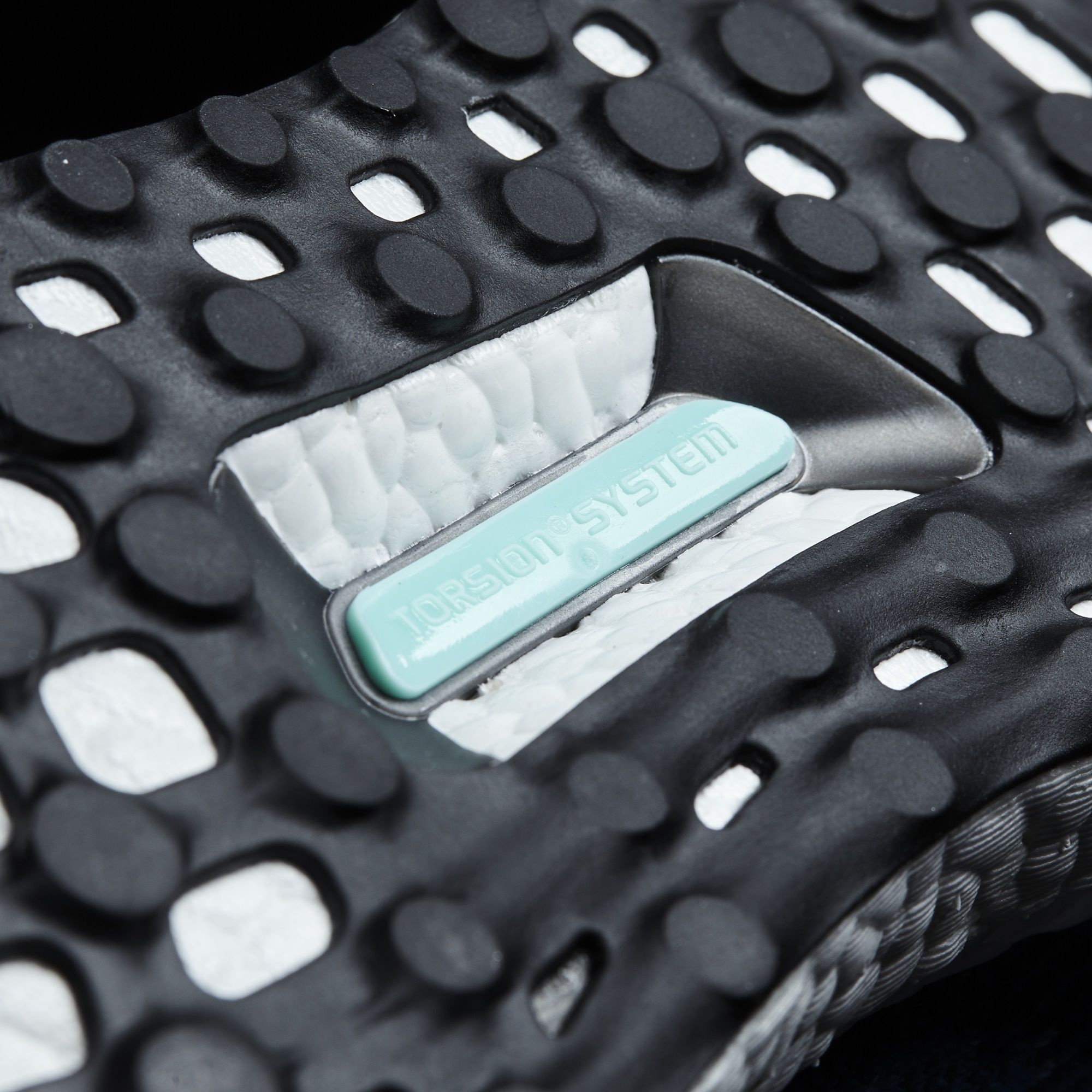 Sizing adidas UltraBoost Uncaged ''Petrol Night'' Schoenen BY2555