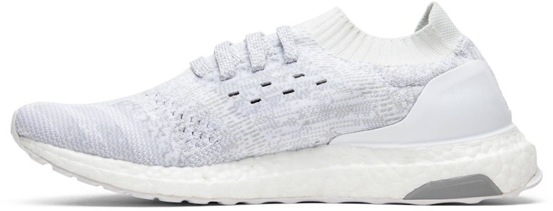 adidas UltraBoost Uncaged 'Triple White' (2016) Putih Tulen BB0773 Lookbook adidas UltraBoost Uncaged 'Triple White' (2016) Putih Tulen BB0773