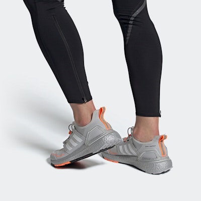 adidas UltraBoost Winter.RDY 'Abu-abu Signal Orange' EG9800 Sizing adidas UltraBoost Winter.RDY 'Abu-abu Signal Orange' EG9800