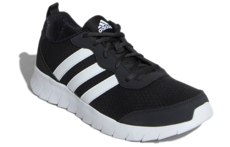 Lookbook adidas Uniflow 適意通風跑步鞋 黑白