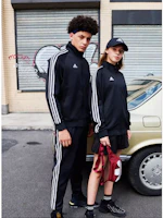 Details for adidas 男女黑色防水外套,條紋設計與立領款式 TR30J2-CBW