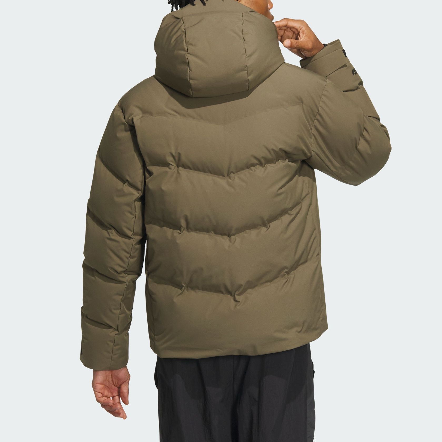 adidas Unisex Solid Olive Green Hooded Puffer Jacket Casual Sportswear IW0783 圖 4