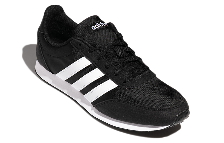 Lookbook adidas V Racer 2.0 'Hitam' EE6405