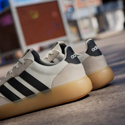Adidas Vaereda Decode Off White/Core Black/Gum JR1227 2