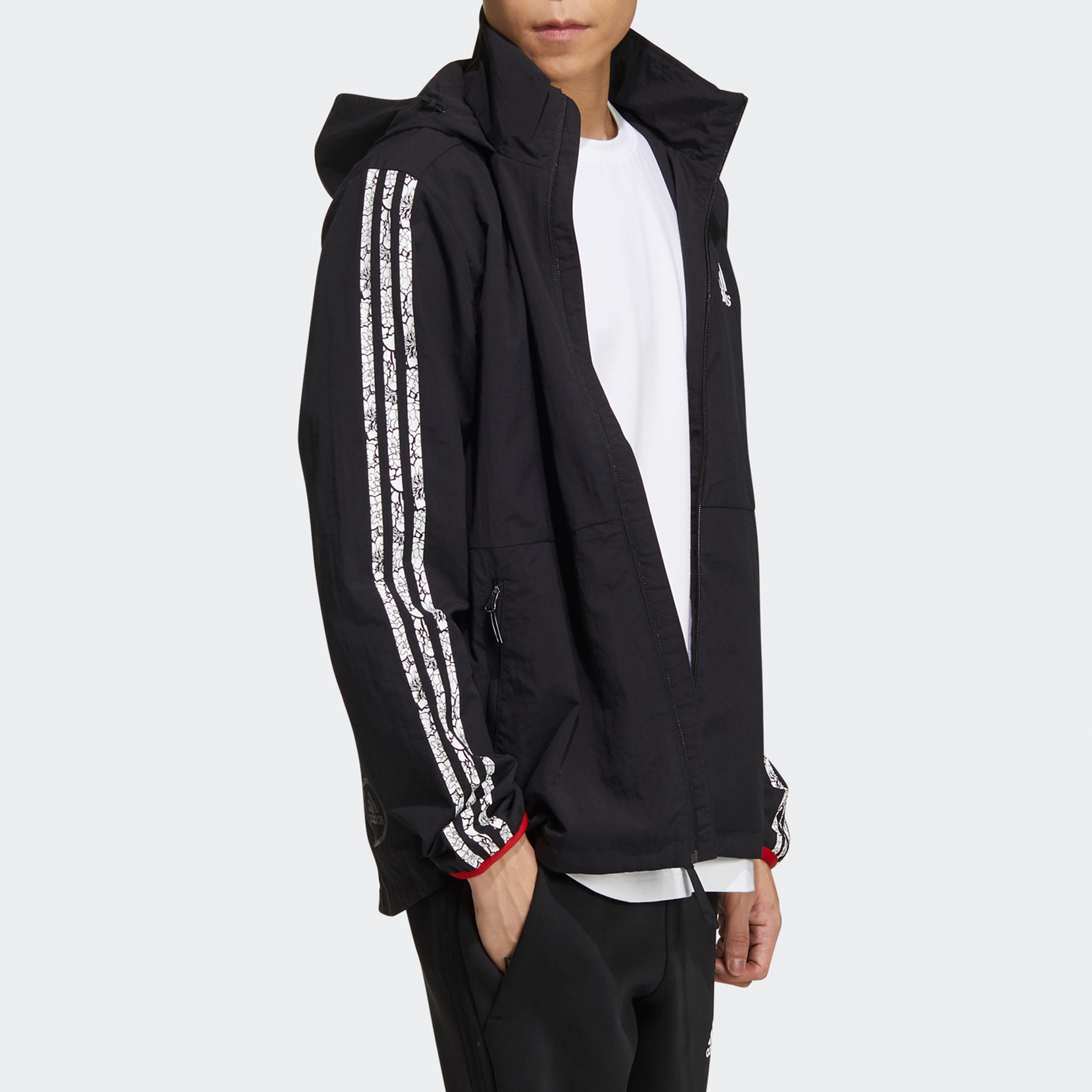 Sizing adidas VD 復古條紋黑色運動風衣夾克 休閒外套 GV5151