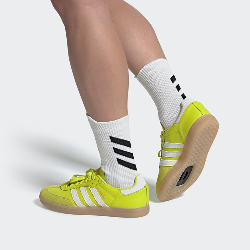 Sizing adidas Velosamba Jaune Acide FY4485