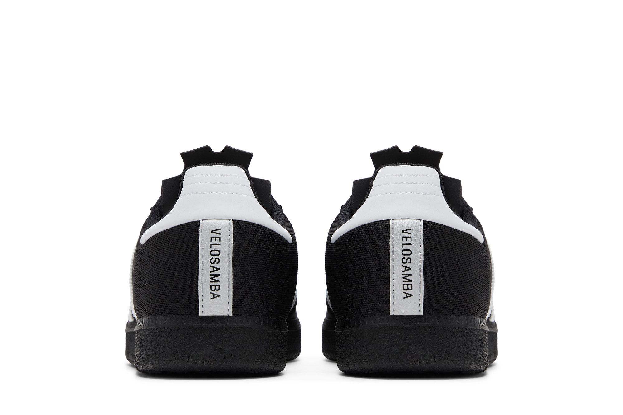 Sizing アディダス ベロサンバ MWNature 黒白 IE0232