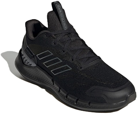 adidas Ventania 'Black Night Metallic' HP2626 Lookbook adidas Ventania 'Black Night Metallic' HP2626