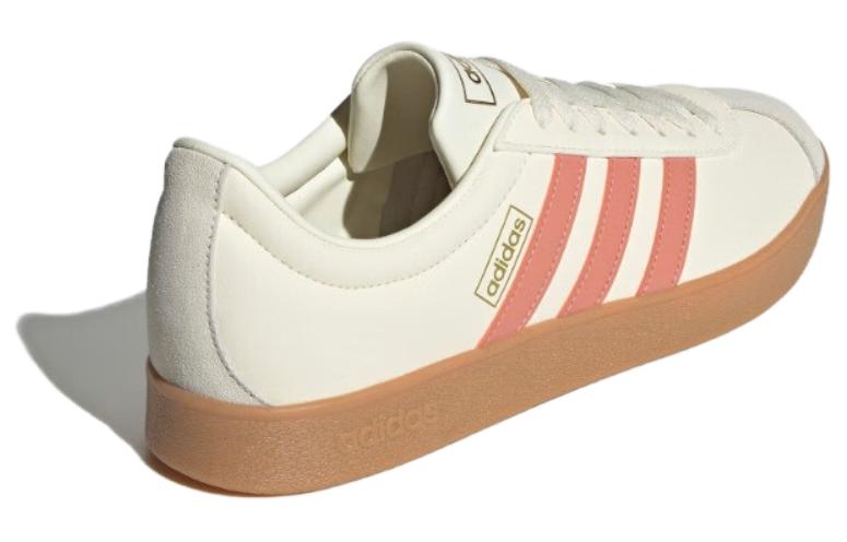 Shop adidas Vl Court Classic 防滑耐磨 低筒 板鞋 男女同款 米粉