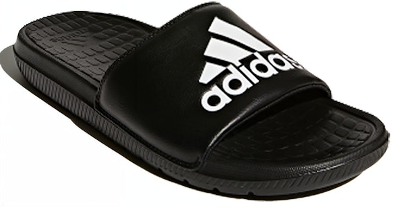 アディダス ボリュームミックス スライド "コアブラック" CP9446 Lookbook アディダス ボリュームミックス スライド "コアブラック" CP9446