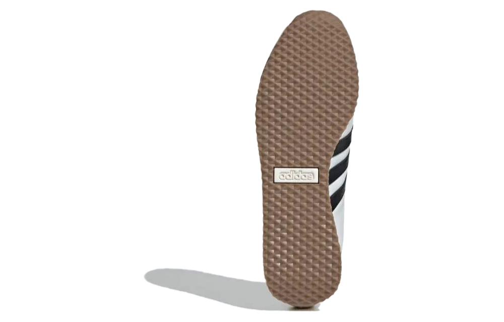Sizing adidas VS Jog 2.0 ''Bianco Nero'' JI2436