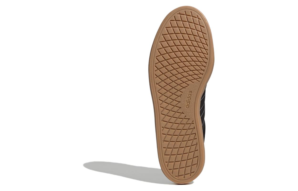 Shop アディダス ヴァルク レイダー3 'ブラックガム' GW6618 GW6618