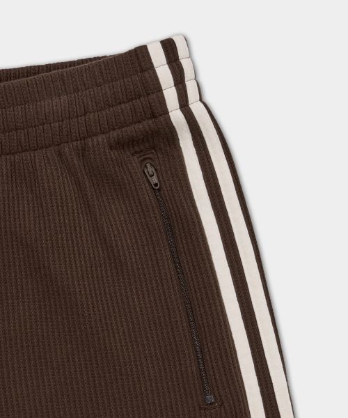 Shop Pantalones Cortos adidas Waffle - Marrón Oscuro KB5464
