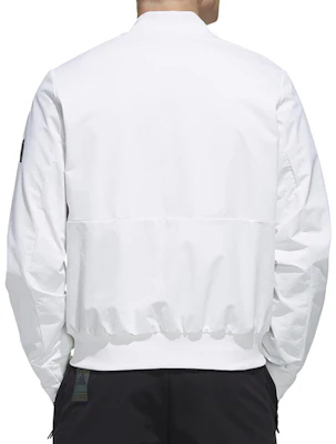 adidas Jaket Baseball Fleece Putih Kerah FM9416 Purchase adidas Jaket Baseball Fleece Putih Kerah FM9416