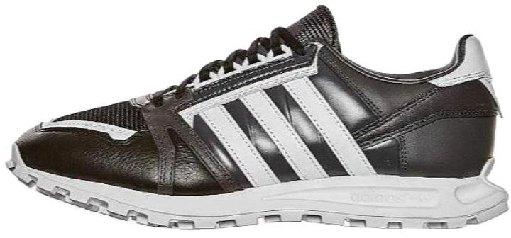 white-mountaineering-x-adidas-originals-low-black-s81910