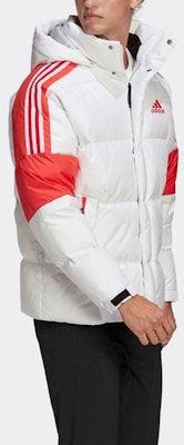 阿迪达斯白色冬季户外羽绒夹克 GF0106 Sizing 阿迪达斯白色冬季户外羽绒夹克 GF0106