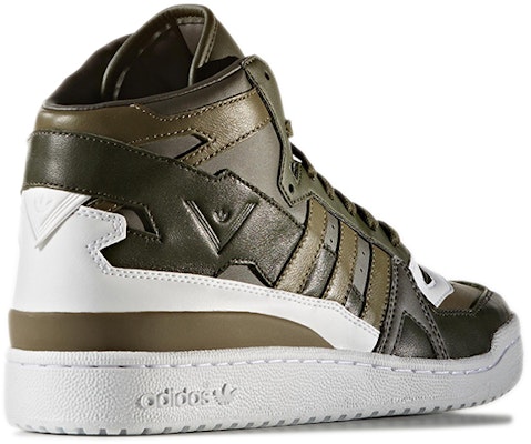 adidas WM Forum MID 'Kelabu Utiliti Hitam Putih Berlari' S80480 Shop adidas WM Forum MID 'Kelabu Utiliti Hitam Putih Berlari' S80480