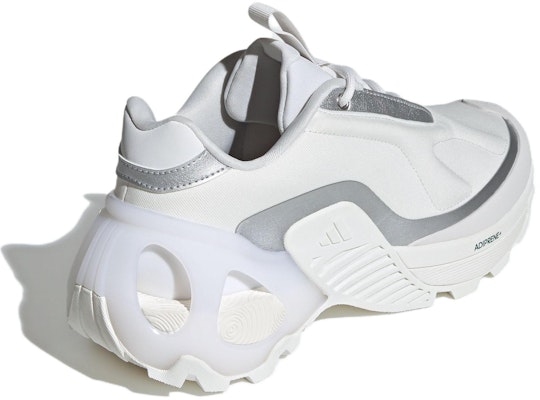 adidas Wonder Runner 'Putih Perak' ID3670 Shop adidas Wonder Runner 'Putih Perak' ID3670