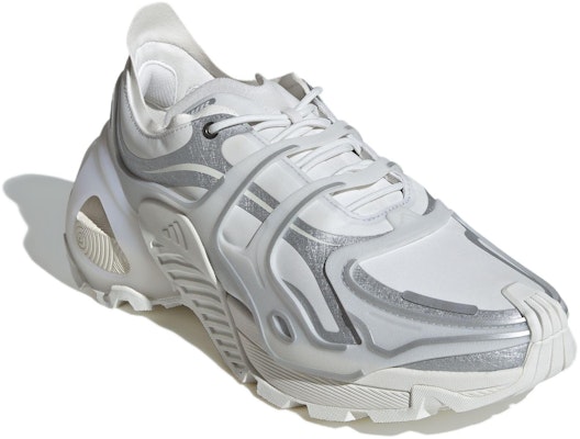 adidas Wonder Runner Pro 'Silver Putih' ID3659 Lookbook adidas Wonder Runner Pro 'Silver Putih' ID3659