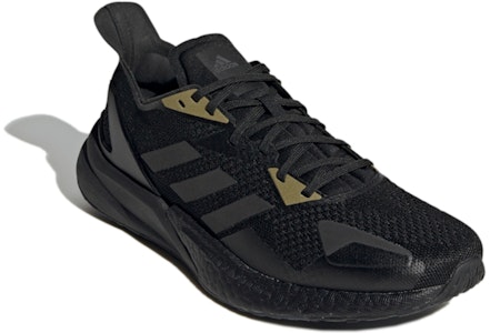 adidas X9000L3 'Hitam Emas Metalik' FY2352 Lookbook adidas X9000L3 'Hitam Emas Metalik' FY2352