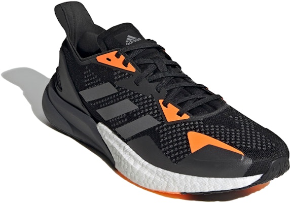 adidas X9000L3 'Hitam Abu-abu Oranye Sinyal' FV4398 Lookbook adidas X9000L3 'Hitam Abu-abu Oranye Sinyal' FV4398