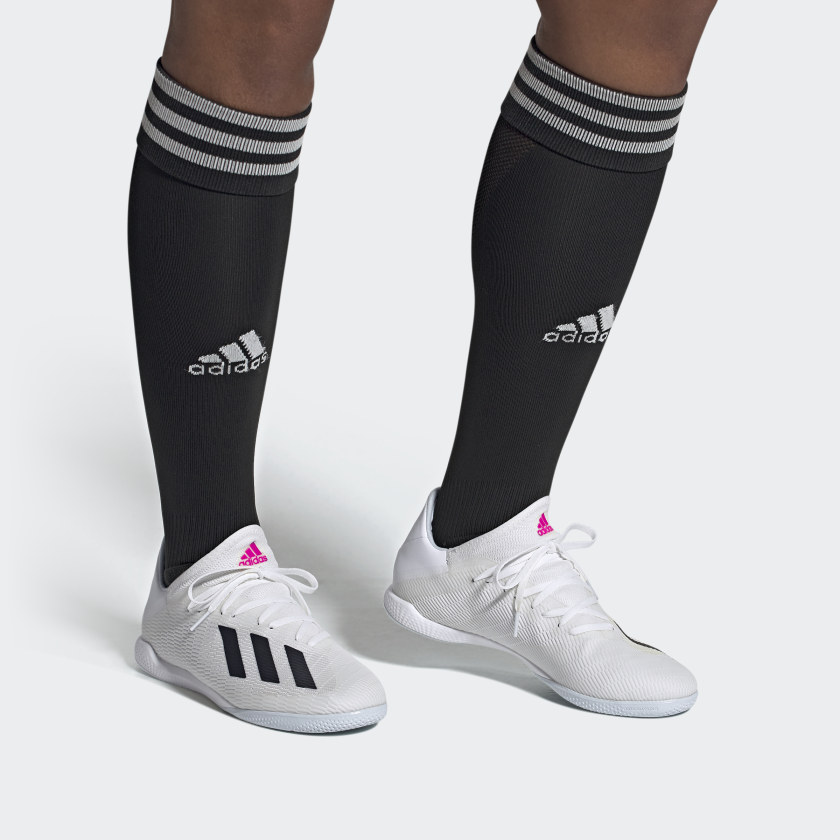 Sizing adidas X 19.3 白黑變為

adidas X 19.3 白黑色