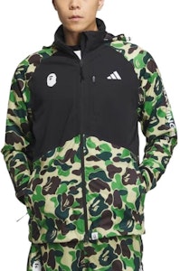 阿迪达斯 x BAPE 2023秋季黑色迷彩防风外套 黑色 IQ3679 Lookbook 阿迪达斯 x BAPE 2023秋季黑色迷彩防风外套 黑色 IQ3679