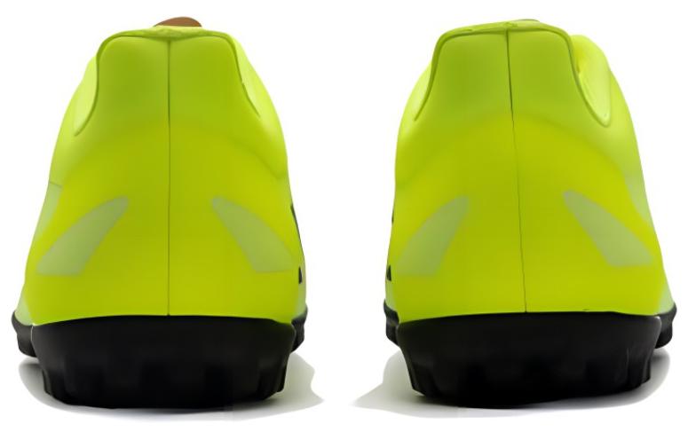 Shop adidas CLUB TF膠質碎釘 AG 人造草坪 減震耐磨 足球鞋 男女款 黃色