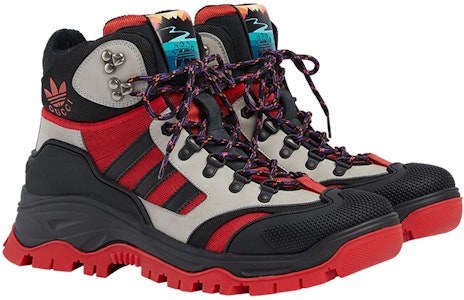 아디다스 x 구찌 블랙레드 레이스업 부츠 721392-FAAXC-6544 Order 아디다스 x 구찌 블랙레드 레이스업 부츠 721392-FAAXC-6544