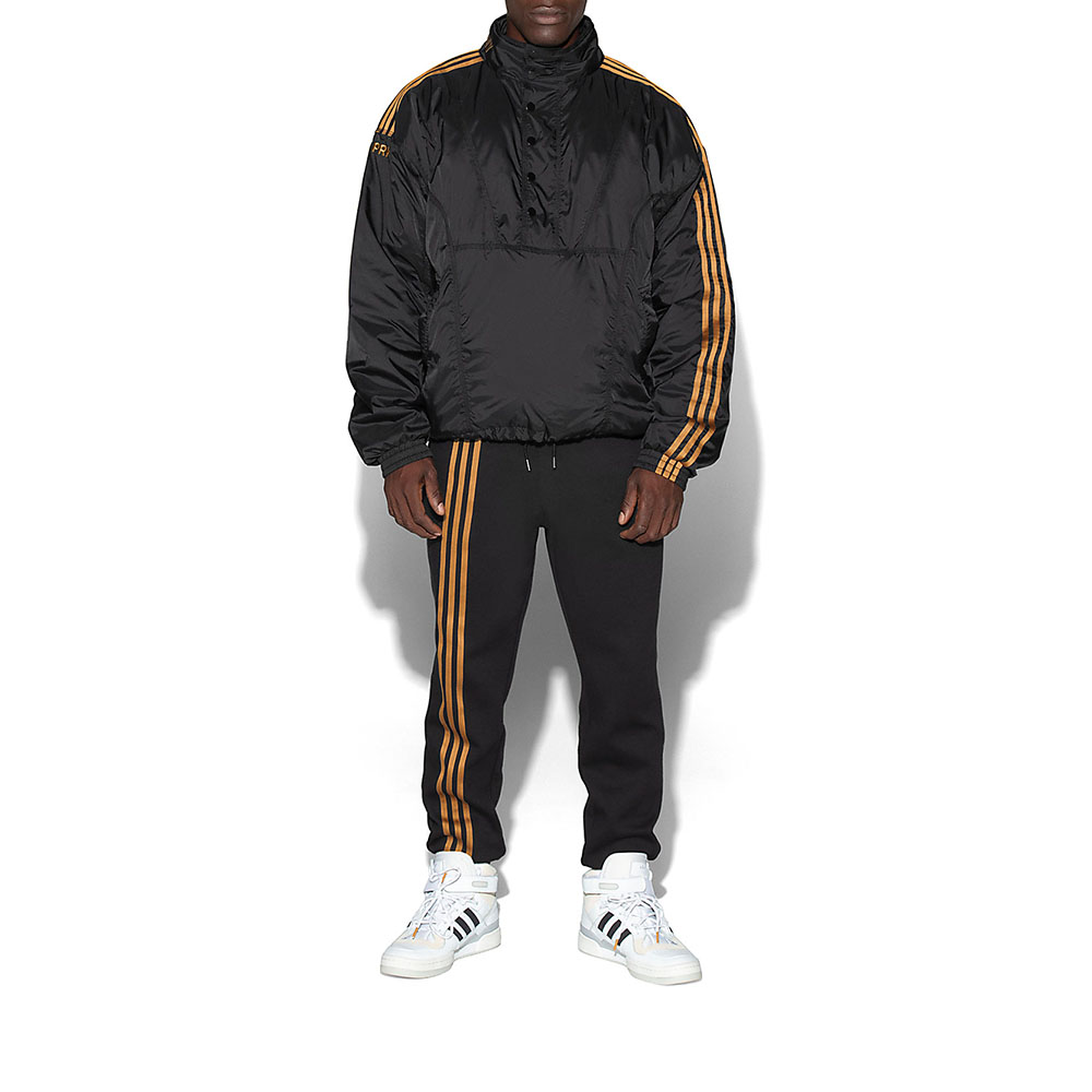 Shop adidas x Ivy Park 3-Stripes Retro Jogger Knit Pants Unisex Black GR1447