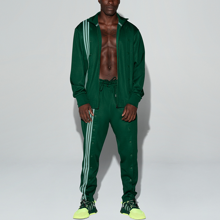 Shop Chaqueta Verde adidas x IVY PARK Unisex Raya Única - Colaboración Originals GV1582