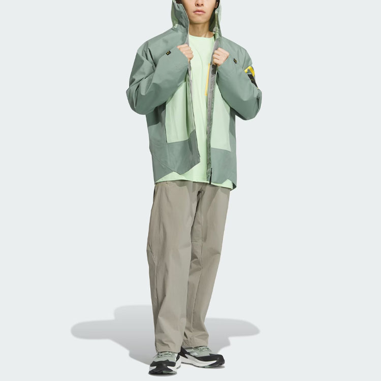 Details for adidas x National Geographic Jaket Outdoor Waterproof Abu Hijau. IS9521