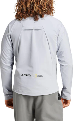 adidas x National Geographic Softshell Jacket Silver Outdoor Collab IX7919 Shop adidas x National Geographic Softshell Jacket Silver Outdoor Collab IX7919
