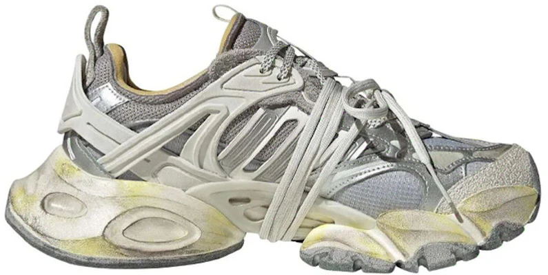 adidas XLG Runner Deluxe 灰色簡約跑鞋 JR9631 Shop adidas XLG Runner Deluxe 灰色簡約跑鞋 JR9631