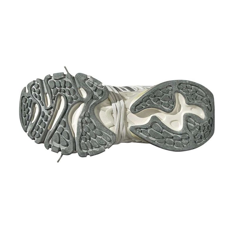 Purchase adidas XLG Runner Deluxe 灰色簡約跑鞋 JR9631