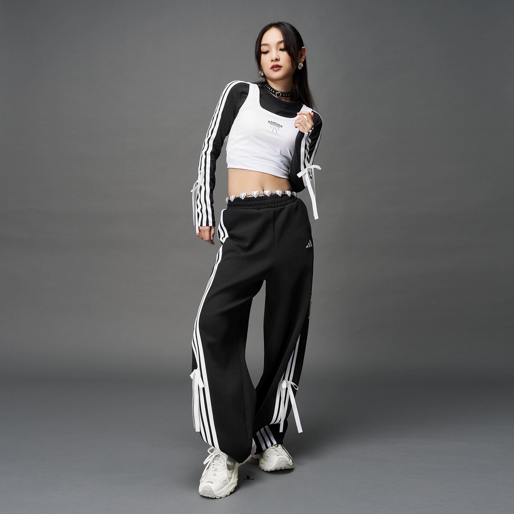 Lookbook (Women) ADIDAS XLG Storm Edge Running Shoes for and JQ4083
