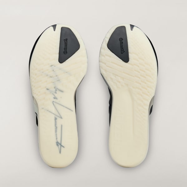 Shop Adidas Y-3 Adios 9 跑鞋 黑色/黑色/米白 JR6652
