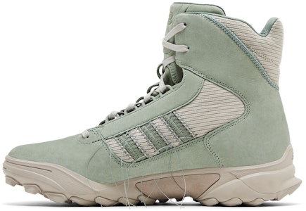 adidas Y-3 GSG9 'Sashiko - Hijau Perak' ID5497 Lookbook adidas Y-3 GSG9 'Sashiko - Hijau Perak' ID5497