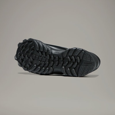adidas Y-3 GSG9 Low 'Hitam Hitam' IE5663 Lookbook adidas Y-3 GSG9 Low 'Hitam Hitam' IE5663