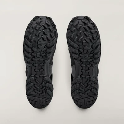 adidas Y-3 GSG9 Sandal Hitam/Hitam/Hitam KI4346 Lookbook adidas Y-3 GSG9 Sandal Hitam/Hitam/Hitam KI4346