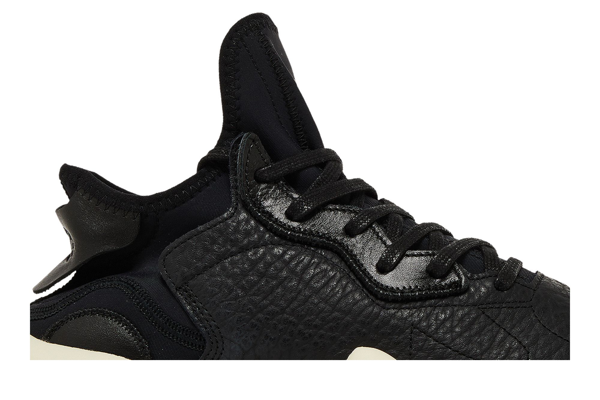 Lookbook adidas Y-3 Kaiwa「黑色奶油白」HR1952